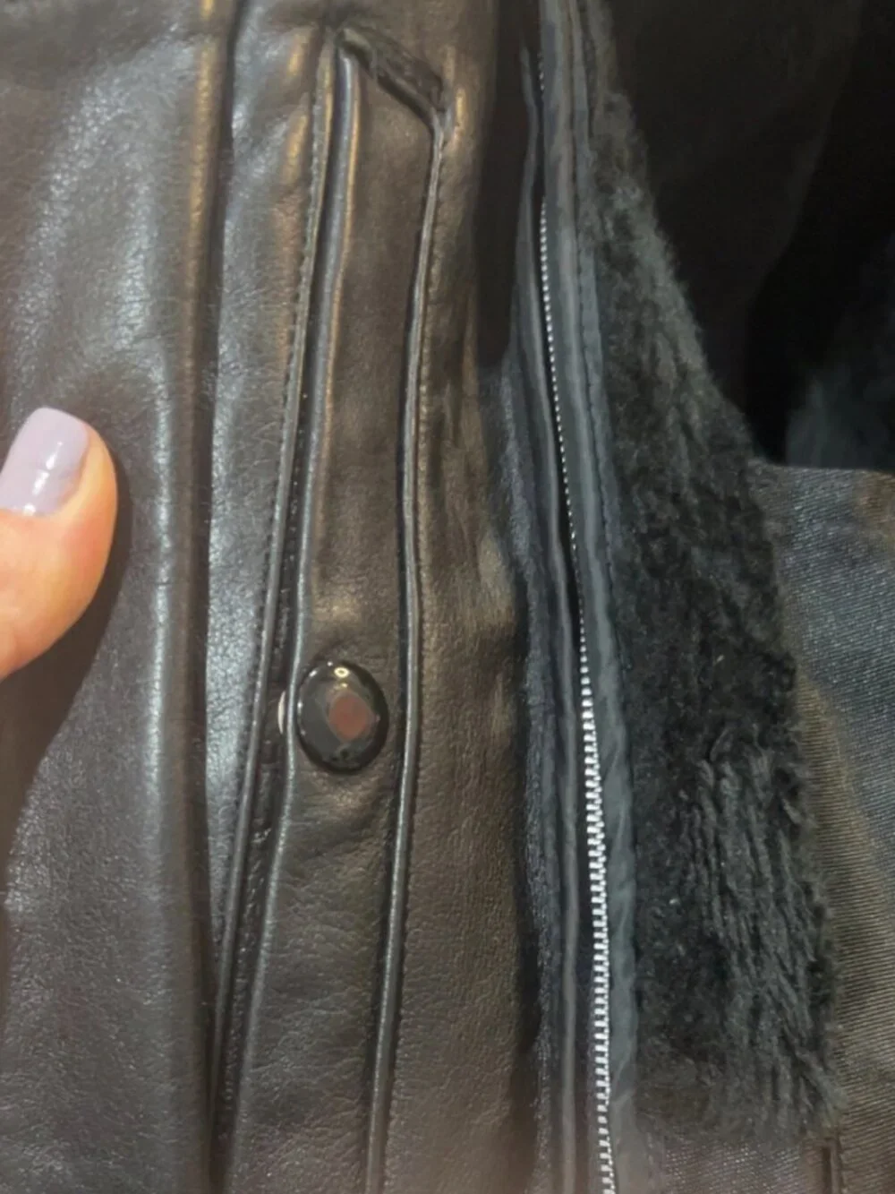 Vintage Black Leather Jacket XL Heavy, Faux Fur Lined, Hidden Pockets Durable - Picture 9 of 13